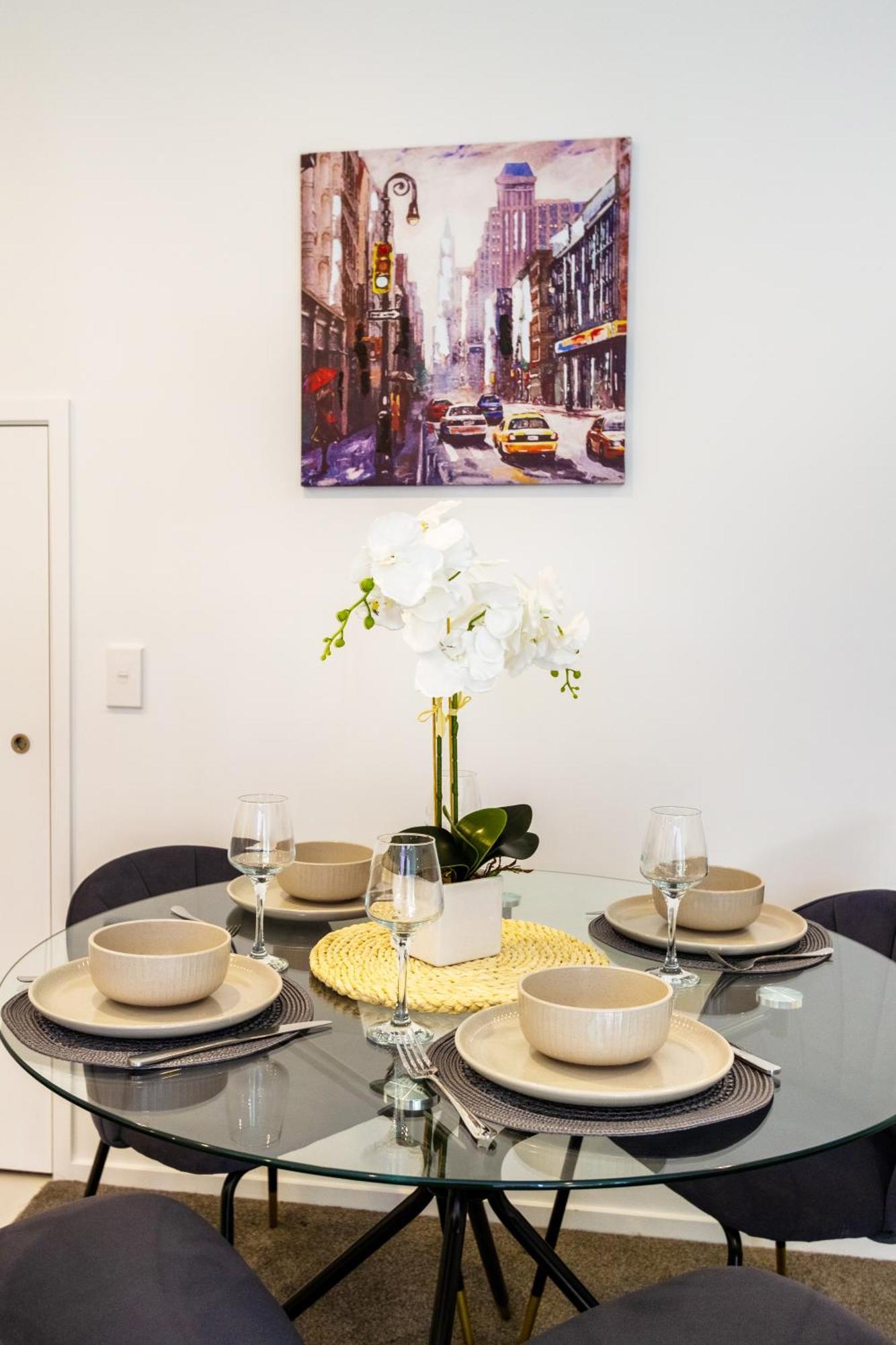Central Escape On Cashel Street 2 Bed 2 Bath ไครสต์เชิร์ช ภายนอก รูปภาพ